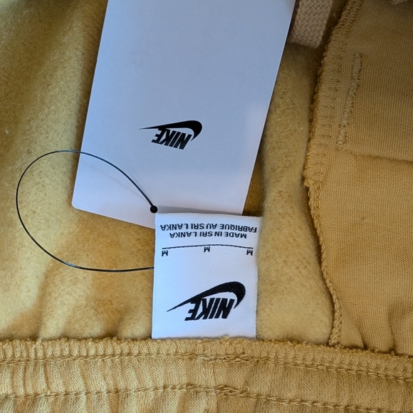 Nike Joggers Sweatpants Men's BNWT - Picture 16 of 16